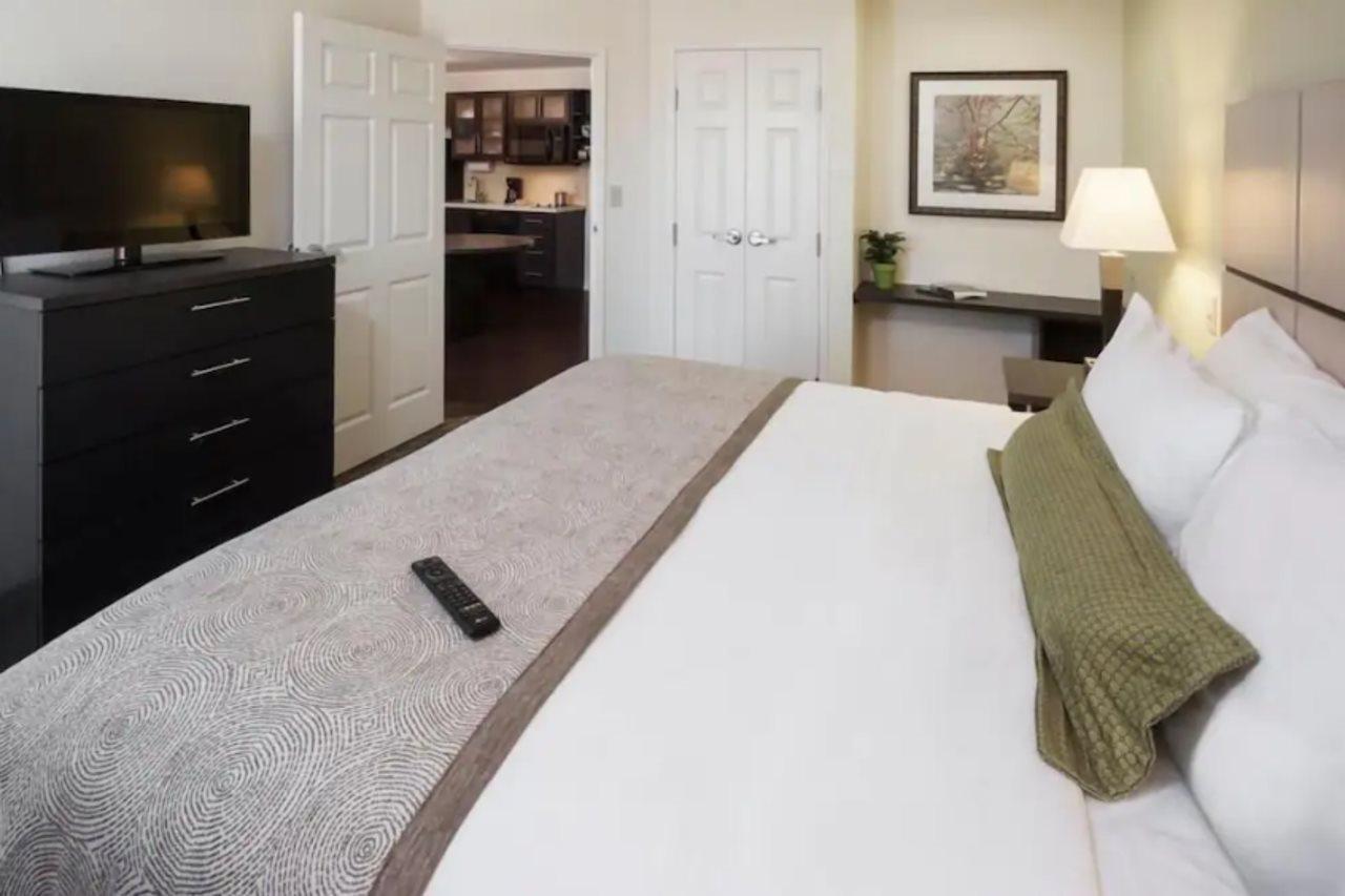 Candlewood Suites - Lake Charles South By Ihg Экстерьер фото