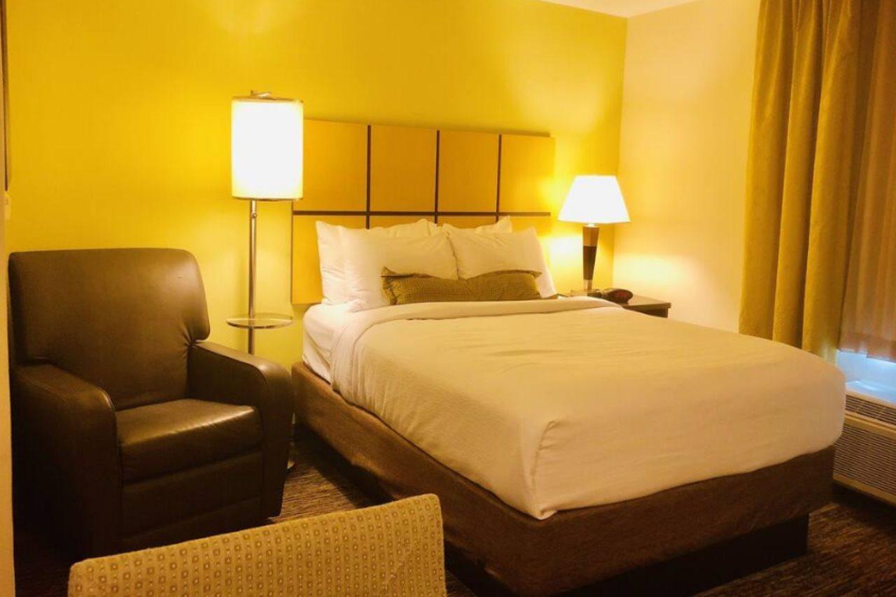 Candlewood Suites - Lake Charles South By Ihg Экстерьер фото