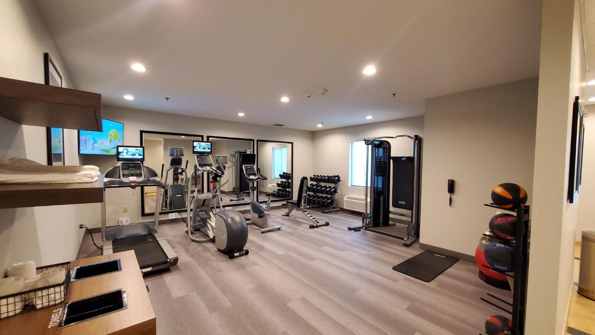 Candlewood Suites - Lake Charles South By Ihg Экстерьер фото