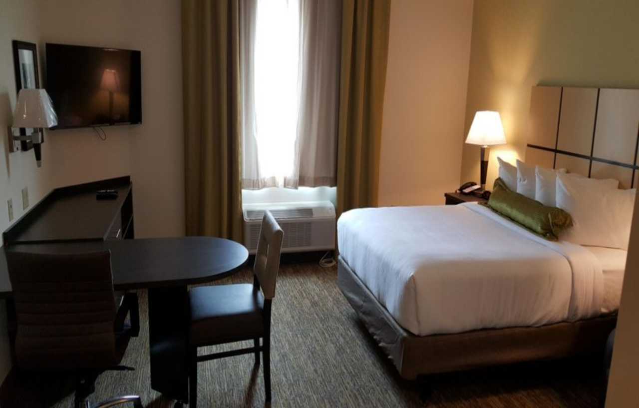 Candlewood Suites - Lake Charles South By Ihg Экстерьер фото